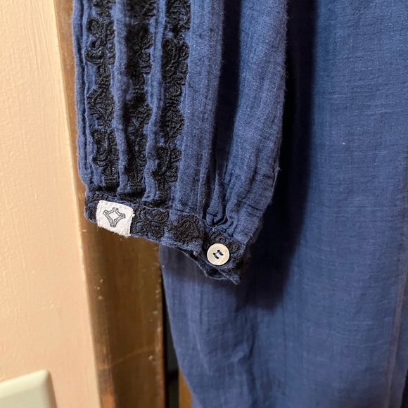 BSBEE Bastia Dress in Navy - Picture 5 of 8